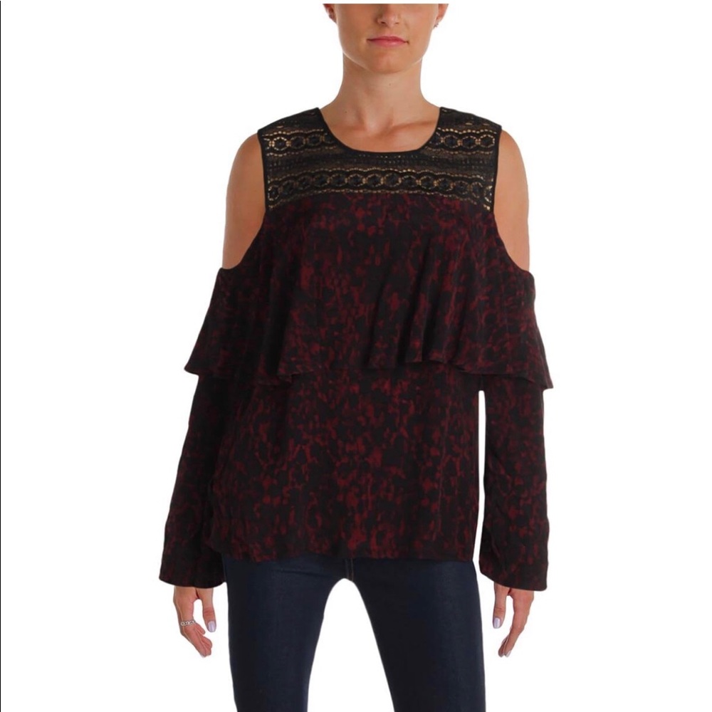 New stunning lace cold top blouse size large